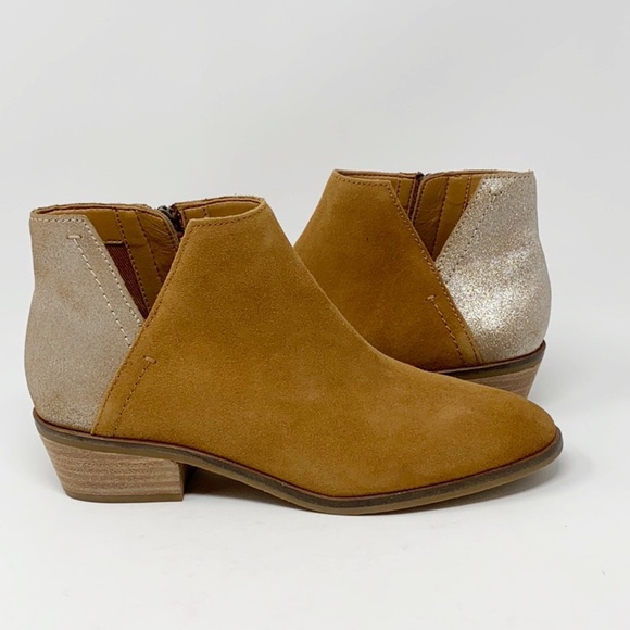 NWOT Frye and Company Caden Leather Booties - Picture 4 of 12